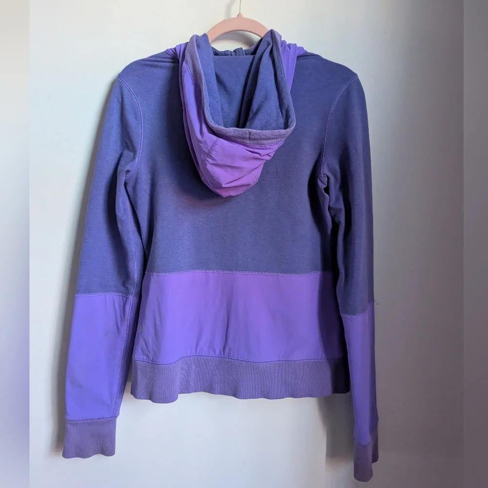LULULEMOn Purple Voyage Athletic Casual Athleisure Hoodie Sweater Size Medium - Picture 14 of 14